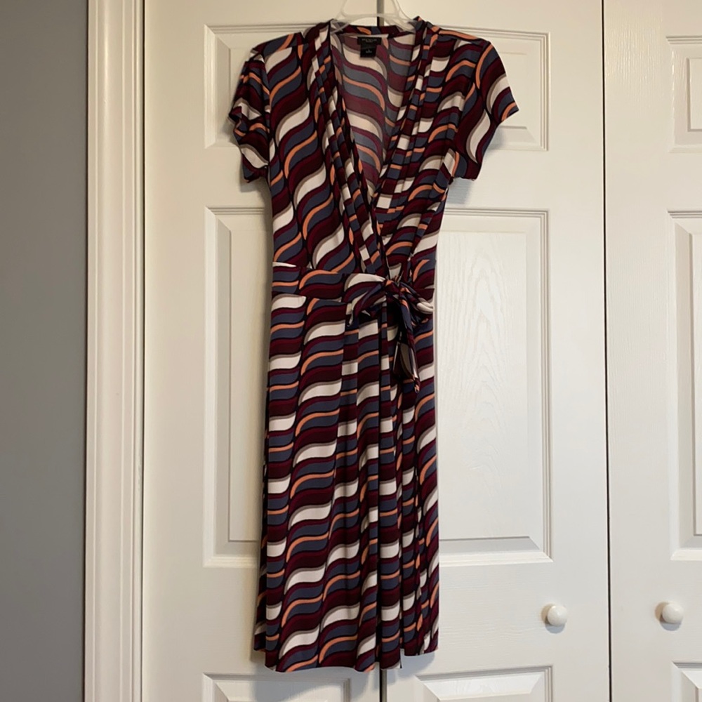 Ann Taylor Factory Patterned Dress. Size 6.